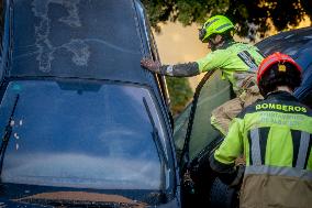 Volunteers In Valencia Floods