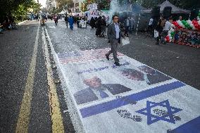 Iranians Burn U.S. And Israeli Flags In Tehran