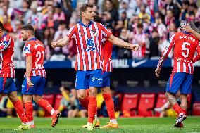 Atletico de Madrid v UD Las Palmas - La Liga EA Sports