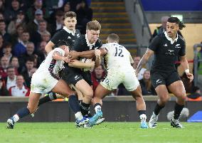 England against New Zealand - Autumn Nations Series International Rugby