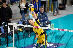 Stal Nysa v ZAKSA Kedzierzyn Kozle - PLUS Liga