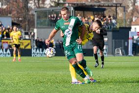 Wieczysta Krakow v Olimpia Grudziadz - Betclic 2 Liga