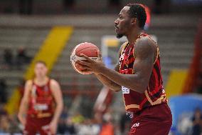 BASKET - Serie A - Napolibasket vs Umana Reyer Venezia