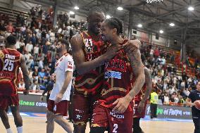 BASKET - Serie A - Napolibasket vs Umana Reyer Venezia