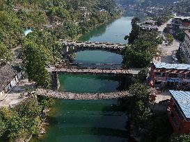 Three Bridges Built in Three Different Dynasties in Guizhou