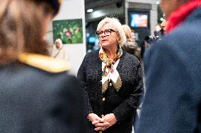 Catherine Vautrin And Francois Durovray Visit Montparnasse Station - Paris