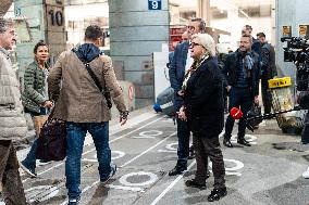 Catherine Vautrin And Francois Durovray Visit Montparnasse Station - Paris