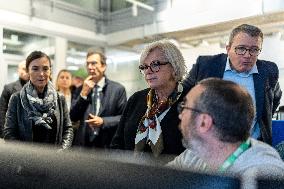 Catherine Vautrin And Francois Durovray Visit Montparnasse Station - Paris