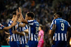 FC Porto v GD Estoril Praia - Liga Portugal Betclic