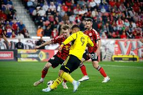 New York Red Bulls v Columbus Crew - 2024 MLS Cup Playoffs