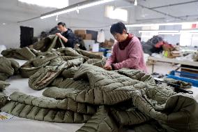 China Manufacturing Industry Down Jackets