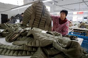 China Manufacturing Industry Down Jackets