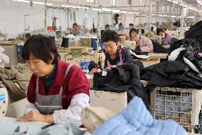 China Manufacturing Industry Down Jackets