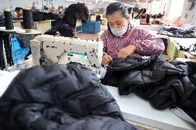 China Manufacturing Industry Down Jackets