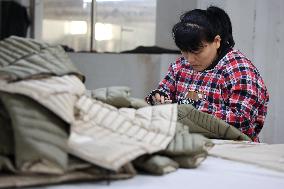 China Manufacturing Industry Down Jackets