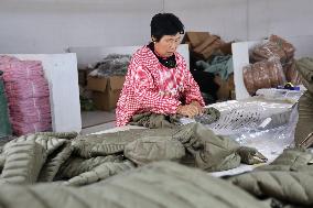 China Manufacturing Industry Down Jackets