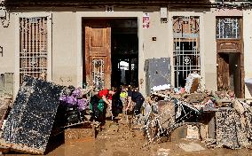 Spain Disaster Death Toll Reaches 214 - Valencia