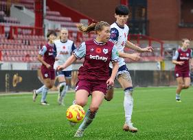 Tottenham Hotspur v West Ham United - Barclays Women's Super League