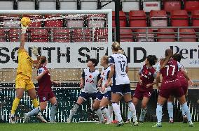 Tottenham Hotspur v West Ham United - Barclays Women's Super League