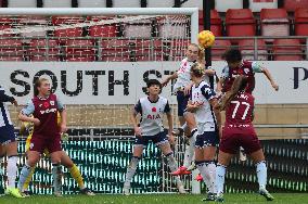 Tottenham Hotspur v West Ham United - Barclays Women's Super League