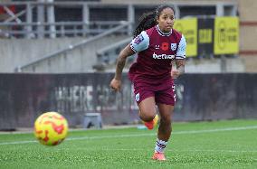 Tottenham Hotspur v West Ham United - Barclays Women's Super League