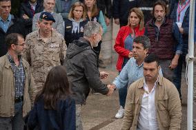 King And Queen Of Spain Pelted With Mud On Visit To Flooded Town