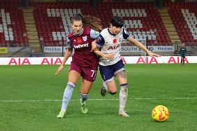 Tottenham Hotspur v West Ham United - Barclays Women's Super League