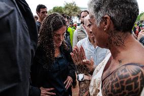 King And Queen Of Spain Pelted With Mud On Visit To Flooded Town