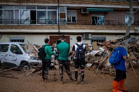 Spain Disaster Death Toll Reaches 214 - Valencia