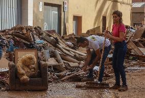 Spain Disaster Death Toll Reaches 214 - Valencia