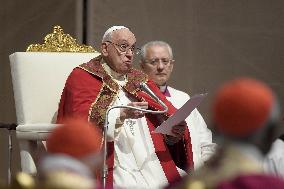 Pope prays for Cardinals and Bishops who died in the past year - Vatican