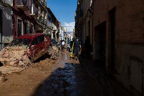 Spain Disaster Death Toll Reaches 214 - Valencia