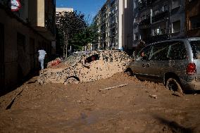 Spain Disaster Death Toll Reaches 214 - Valencia