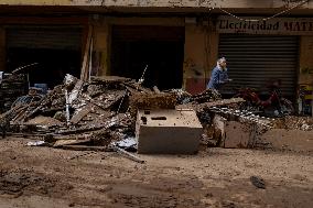 Spain Disaster Death Toll Reaches 214 - Valencia