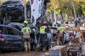 Spain Disaster Death Toll Reaches 214 - Valencia