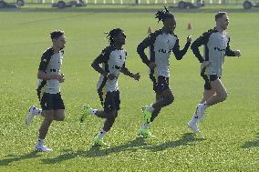 CALCIO - UEFA Champions League - Juventus - Allenamento