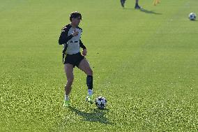 CALCIO - UEFA Champions League - Juventus - Allenamento