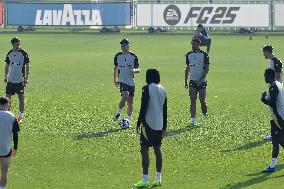 CALCIO - UEFA Champions League - Juventus - Allenamento