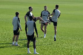 CALCIO - UEFA Champions League - Juventus - Allenamento