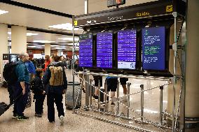 Barcelona Airport Diverts 12 Flights Due To The Rains