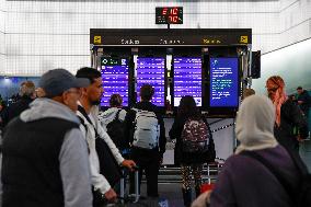 Barcelona Airport Diverts 12 Flights Due To The Rains