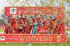 Football: Nagoya claims League Cup title