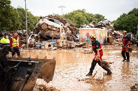 Spain Flooding Death Toll Climbs To 217 - Valencia