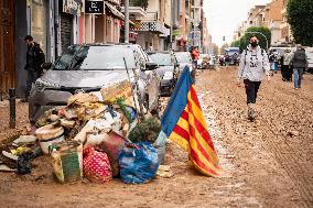 Spain Flooding Death Toll Climbs To 217 - Valencia