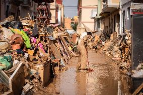 Spain Flooding Death Toll Climbs To 217 - Valencia