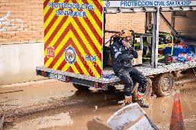 Spain Flooding Death Toll Climbs To 217 - Valencia