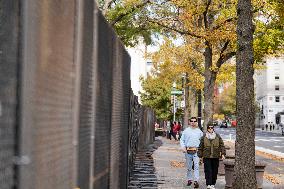 Nov 4th Washington DC 2024 Crews Out Side  Howard University  And The White House Putting Up Fencing