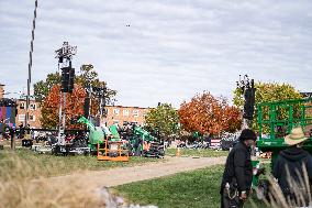 Nov 4th Washington DC 2024 Crews Out Side  Howard University  And The White House Putting Up Fencing