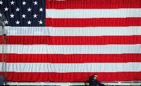 Barack Obama Campaign Rally - New Hampshire