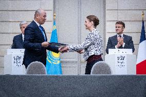 Agreement Signing Ceremony During Tokayev's State Visit - Paris